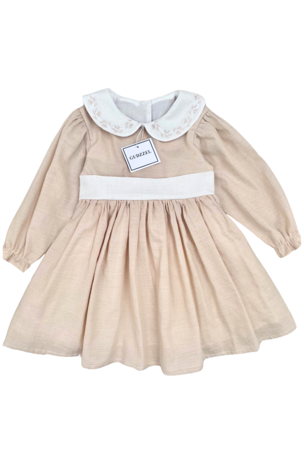 Vestido clasico manga larga Beige