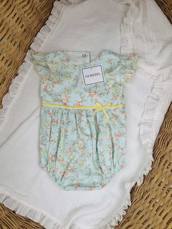 romper Flores verde