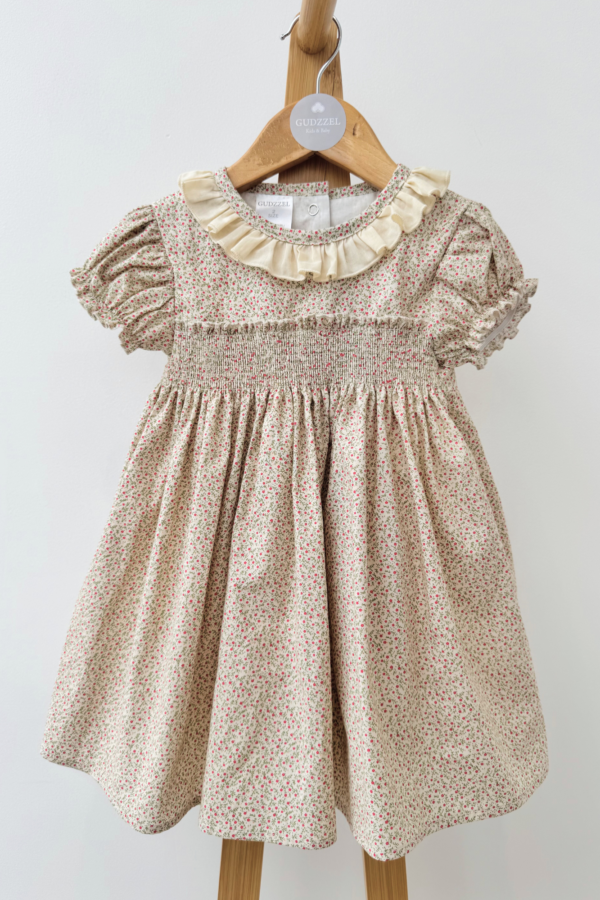 Vestido clásico Agatha