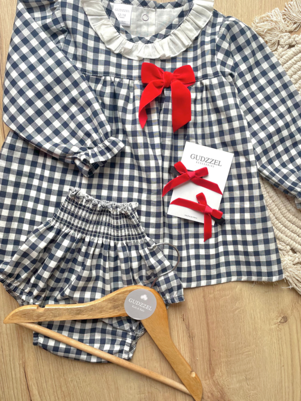 FLOWERS & LACE (1) set Blue