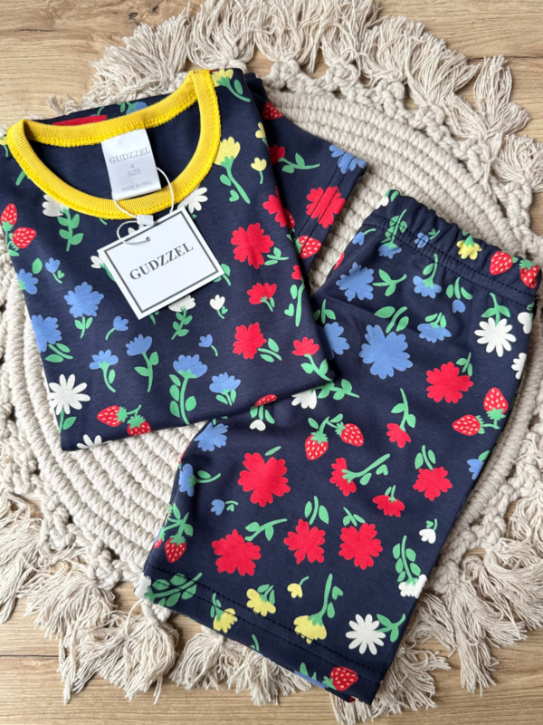 Pijama verano algodón pima flores fondo azul